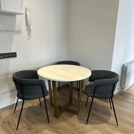 アパート Piso Deluxe Con Balcon Cerca Del Casco Viejo *