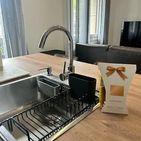 Piso Deluxe Con Balcon Cerca Del Casco Viejo Apartament