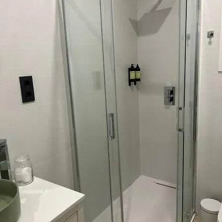 Piso Deluxe Con Balcon Cerca Del Casco Viejo Apartamento Bilbau